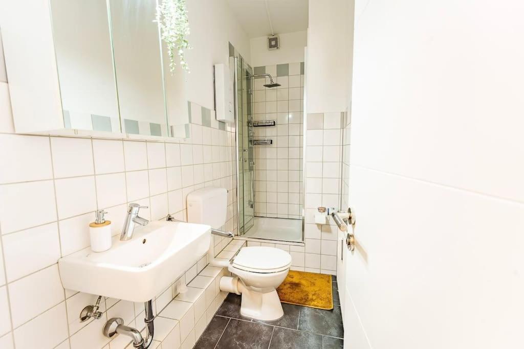 Apartment Penthouse-wohnung Auf 2 Etagen *