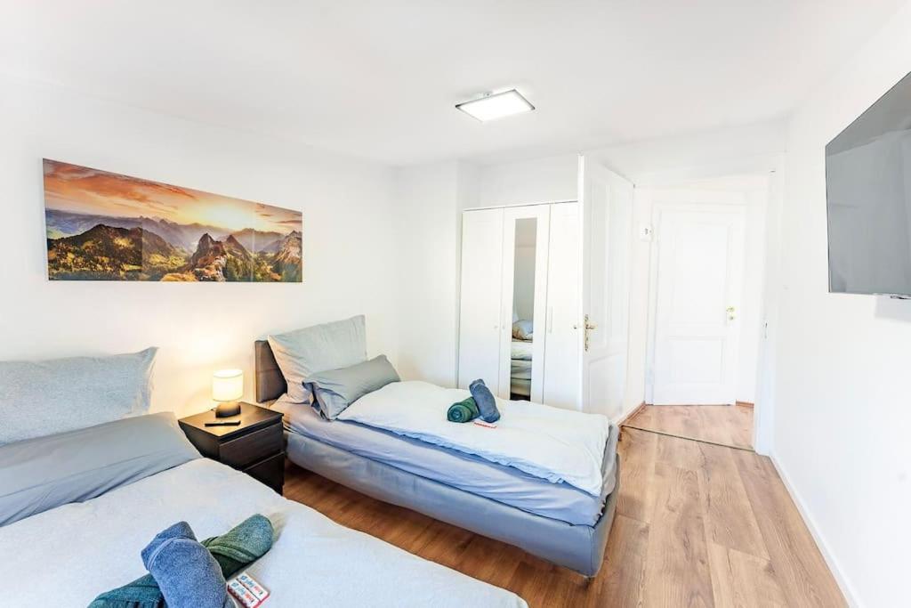 Penthouse-wohnung Auf 2 Etagen Apartment *