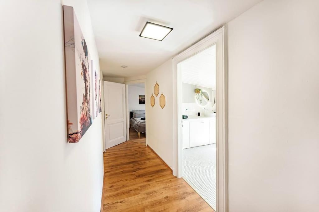 Apartment Penthouse-wohnung Auf 2 Etagen *